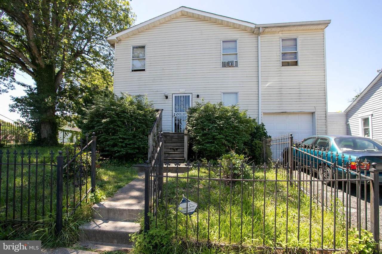 5511 Dole Street - Photo 1