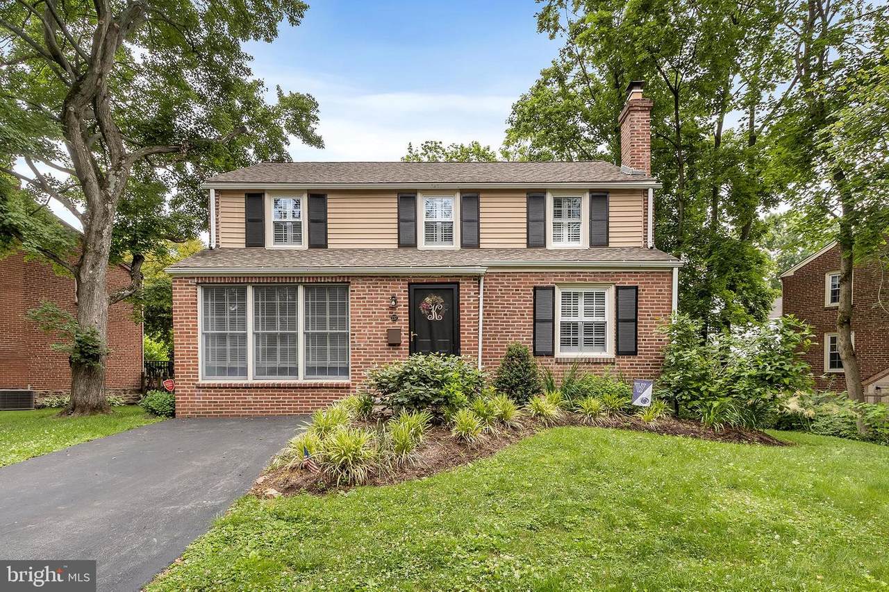 237 Barcladen Circle - Photo 1