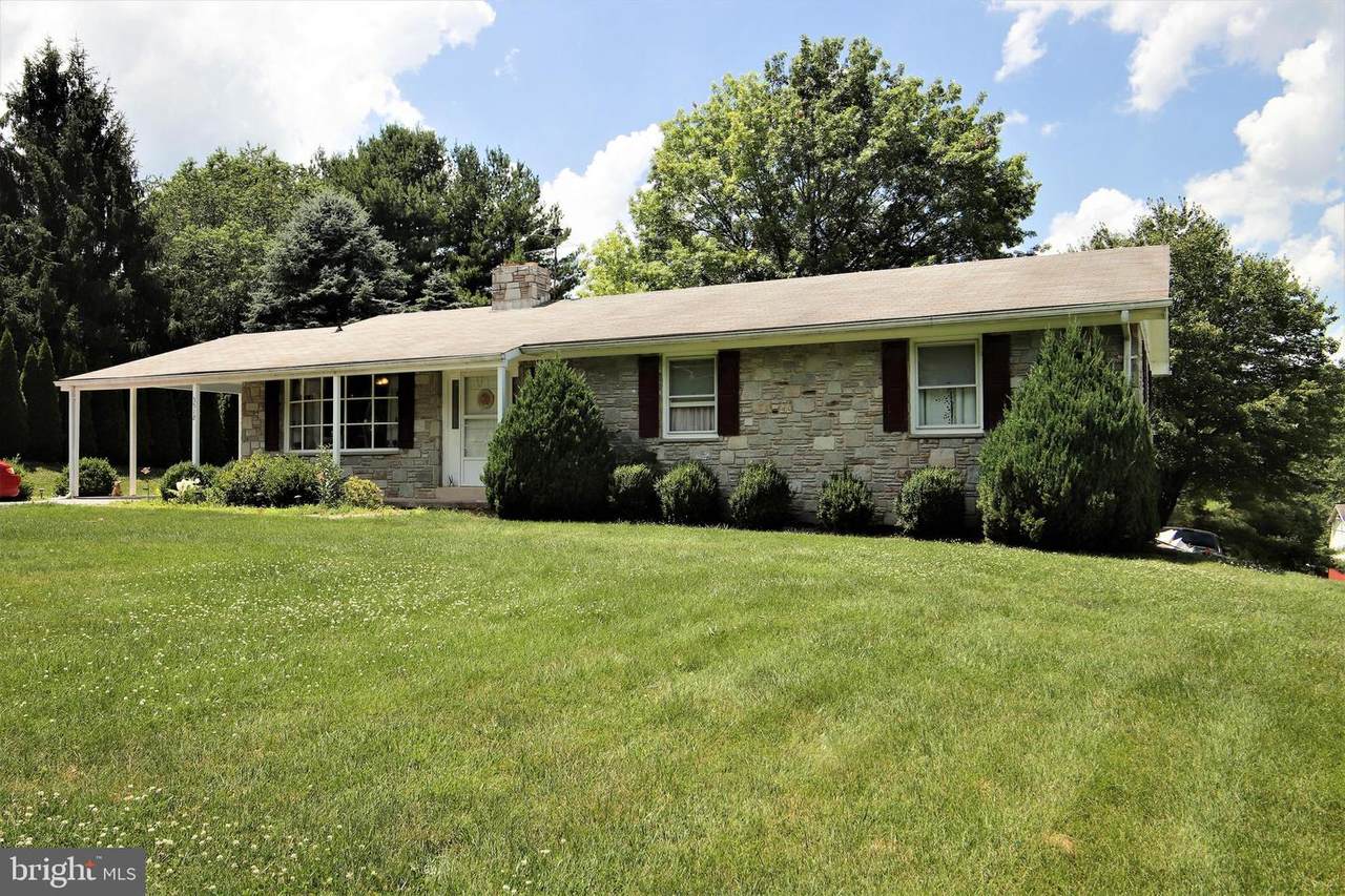 5512 Ridge Road - Photo 1