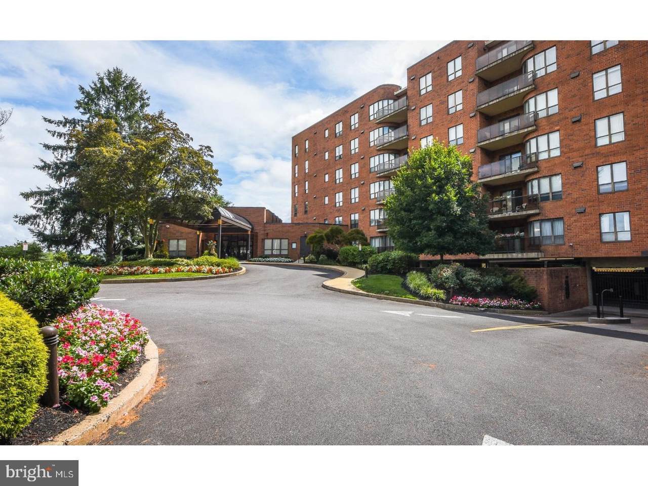 100 Breyer Drive - Photo 1