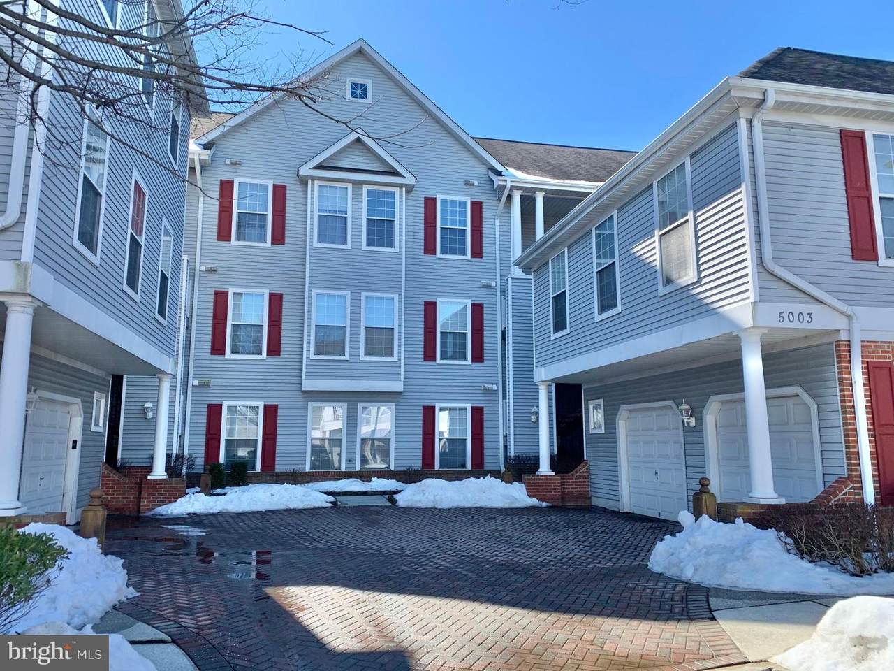 5003 Hollington Drive - Photo 1