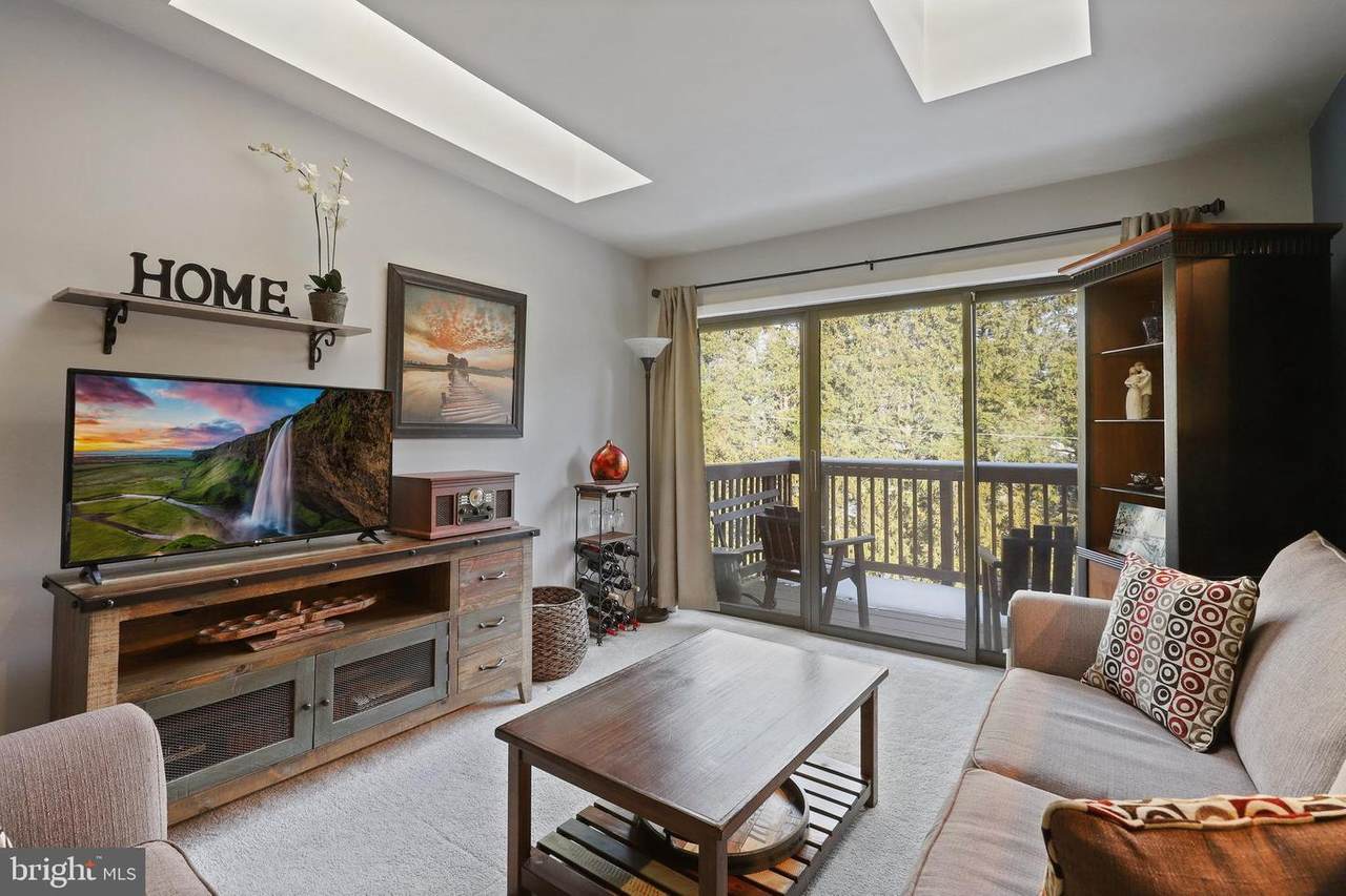 2802 Dartmouth Road - Photo 1