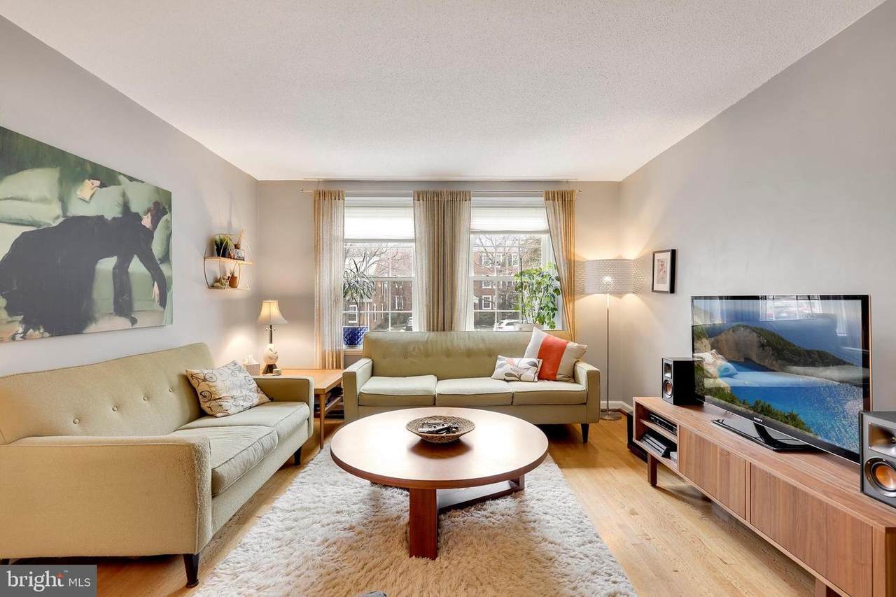 3031 Columbus Street - Photo 1