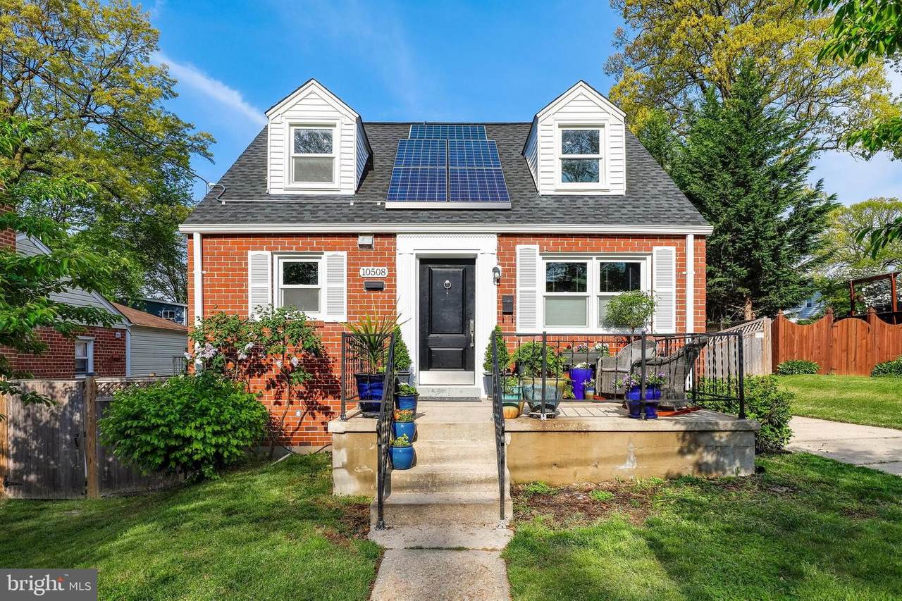 10508 Hayes Avenue - Photo 1
