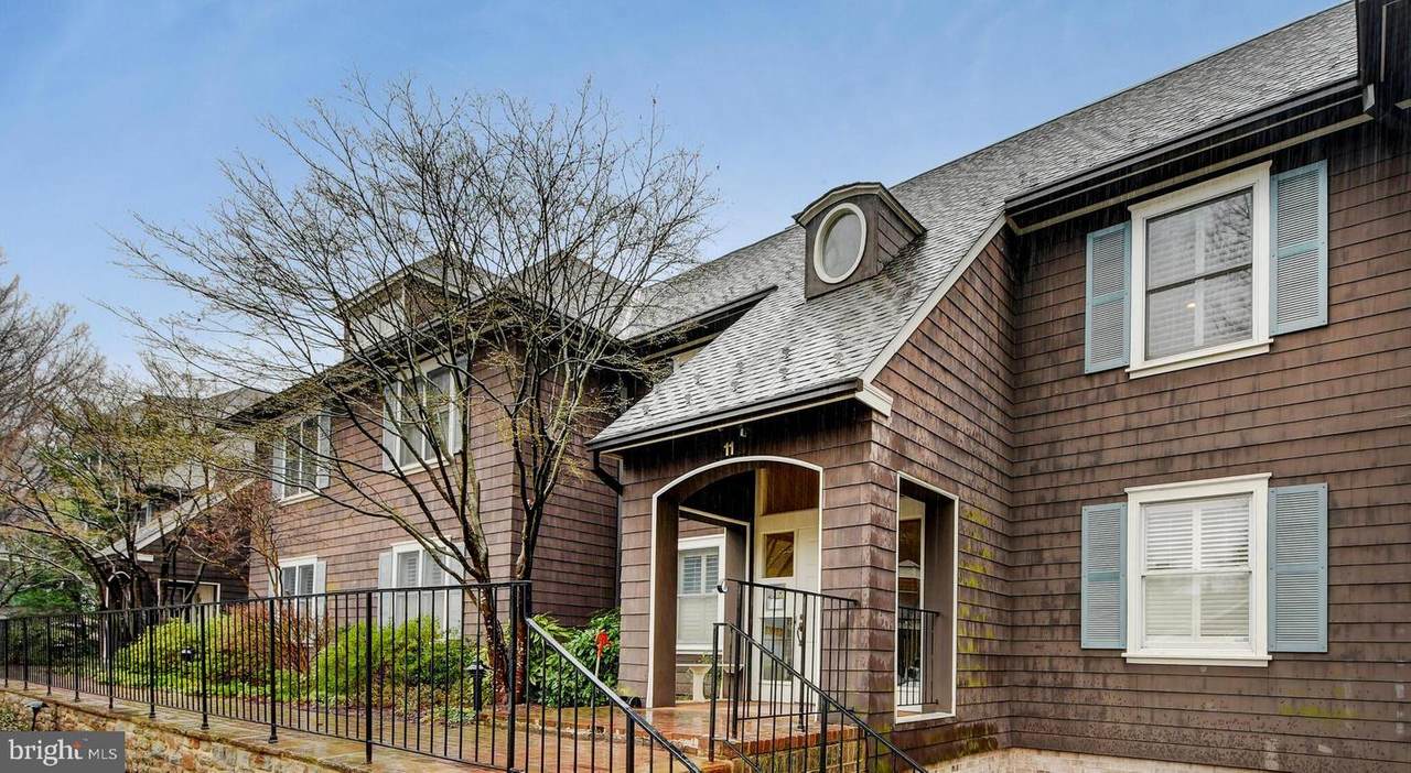 11 Devon Hill Road - Photo 1