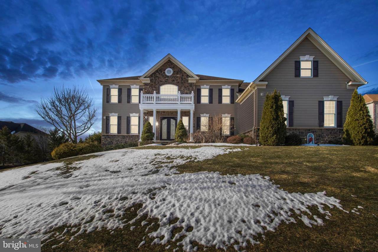 1121 Petrick Lane - Photo 1