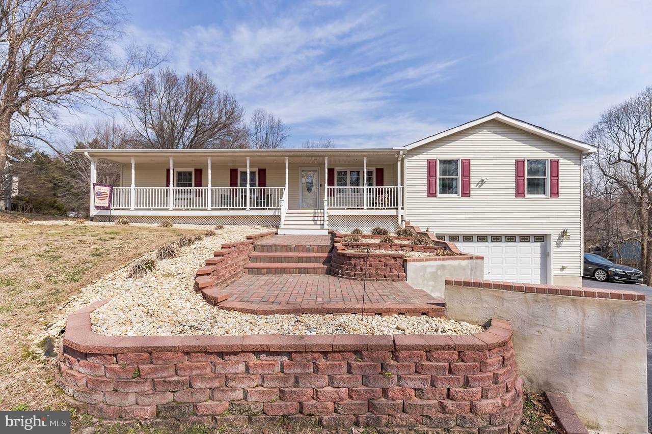 8499 Saint Andrews Drive - Photo 1
