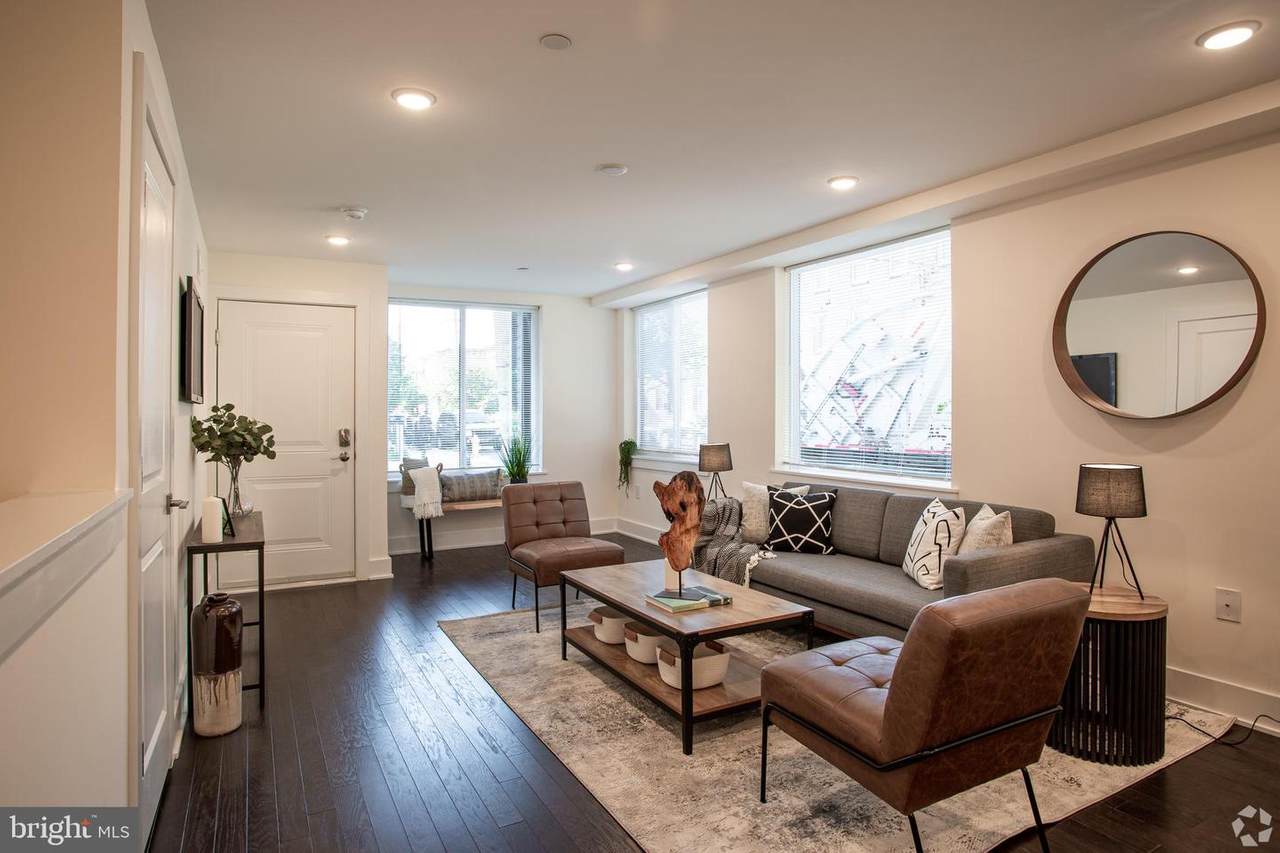 2605 Emerald Street - Photo 1