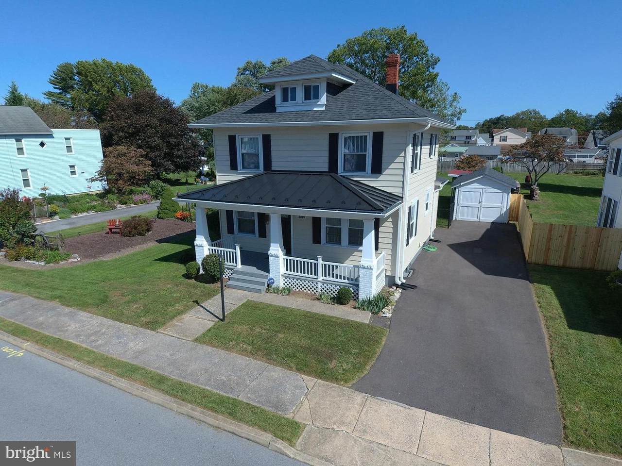 11019 Coffman Avenue - Photo 1