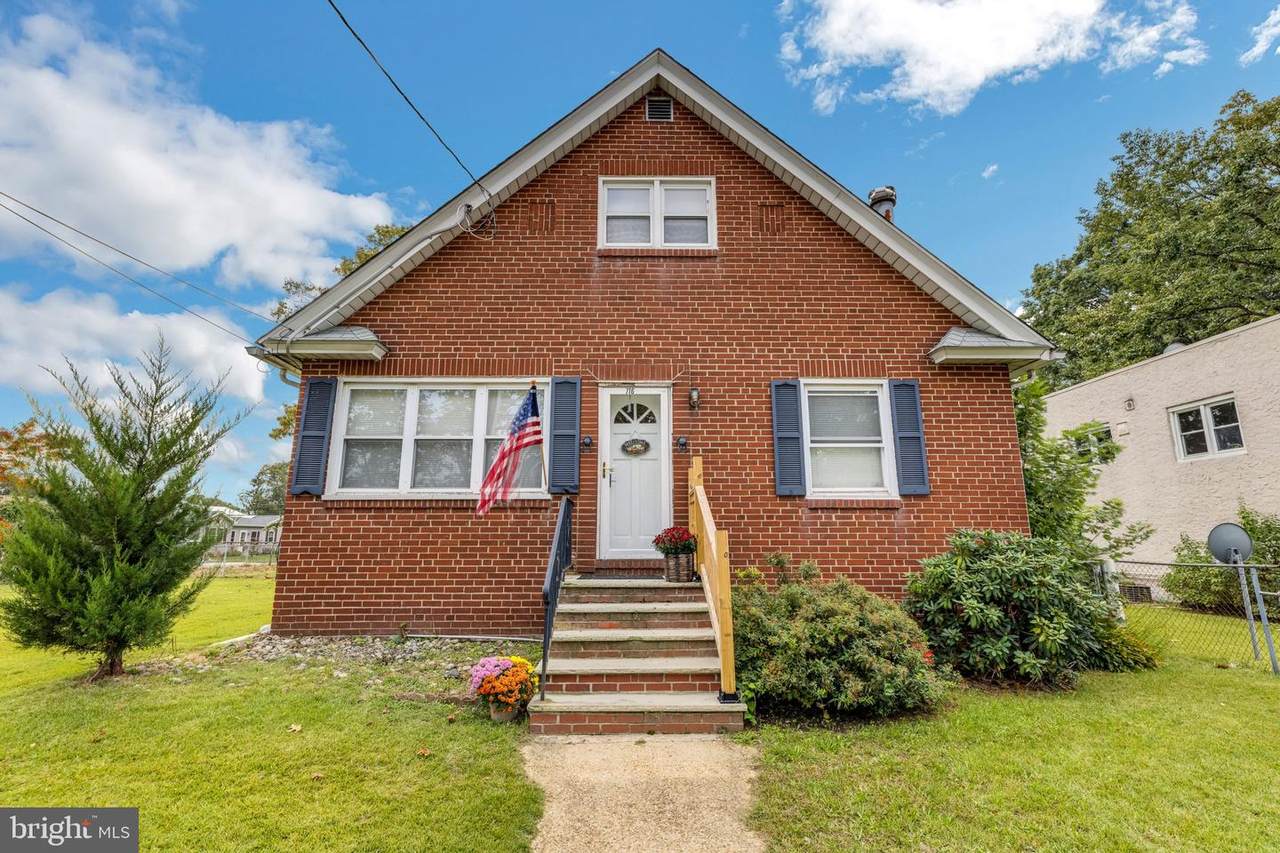 716 Hessian Avenue - Photo 1