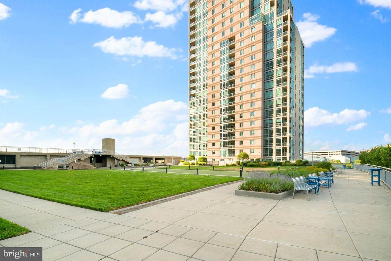 901 Penn Street - Photo 1