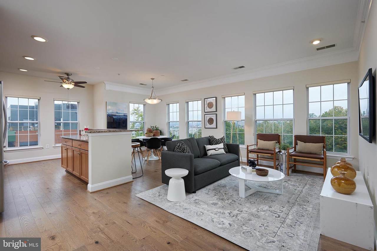 1451 Belmont Street - Photo 1
