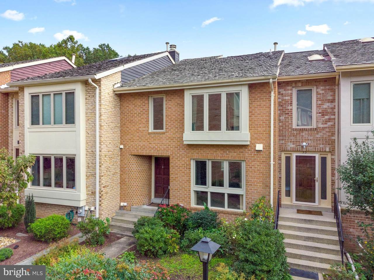 35 Valerian Court - Photo 1