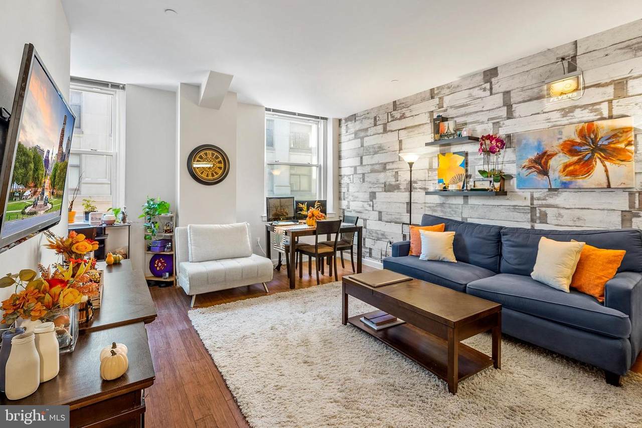 111 15TH Street - Photo 1