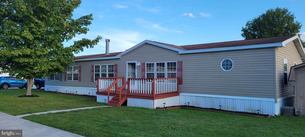 4820 Old Harrisburg Road - Photo 1