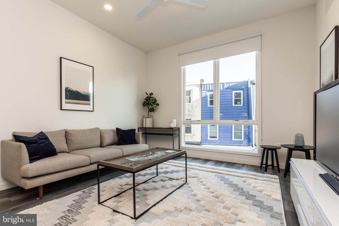 2559 Amber Street - Photo 1
