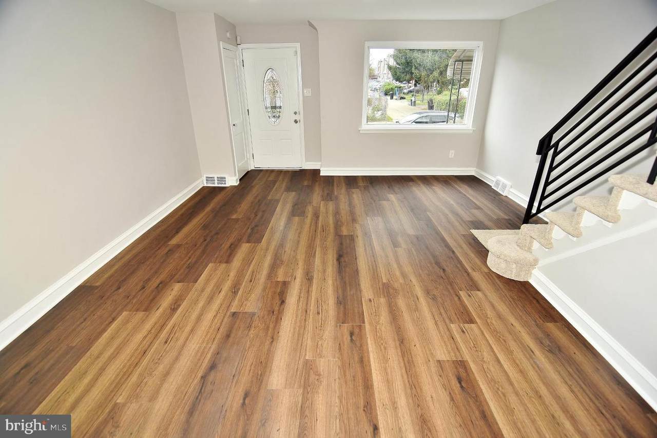 1338 Sharpnack Street - Photo 1