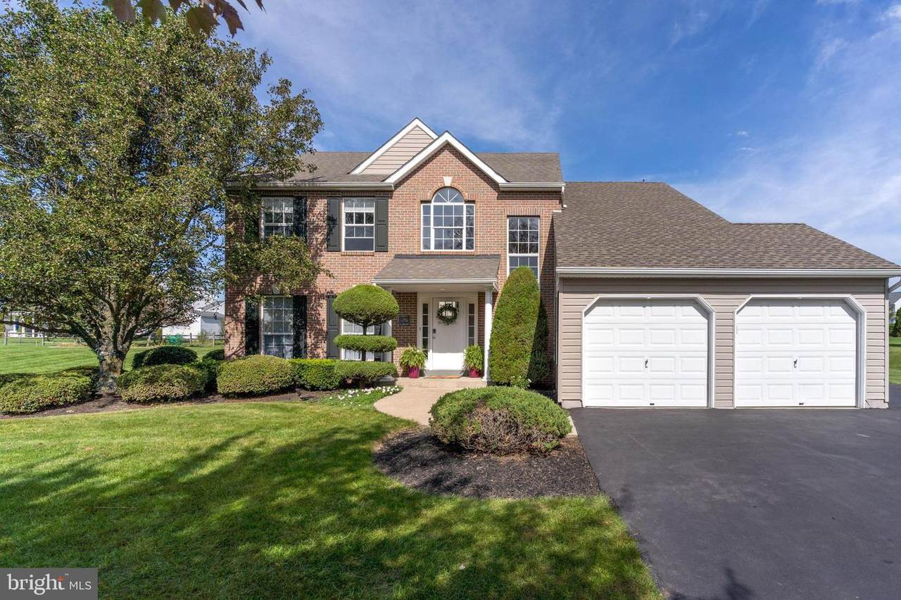 1481 Greenleaf Drive - Photo 1