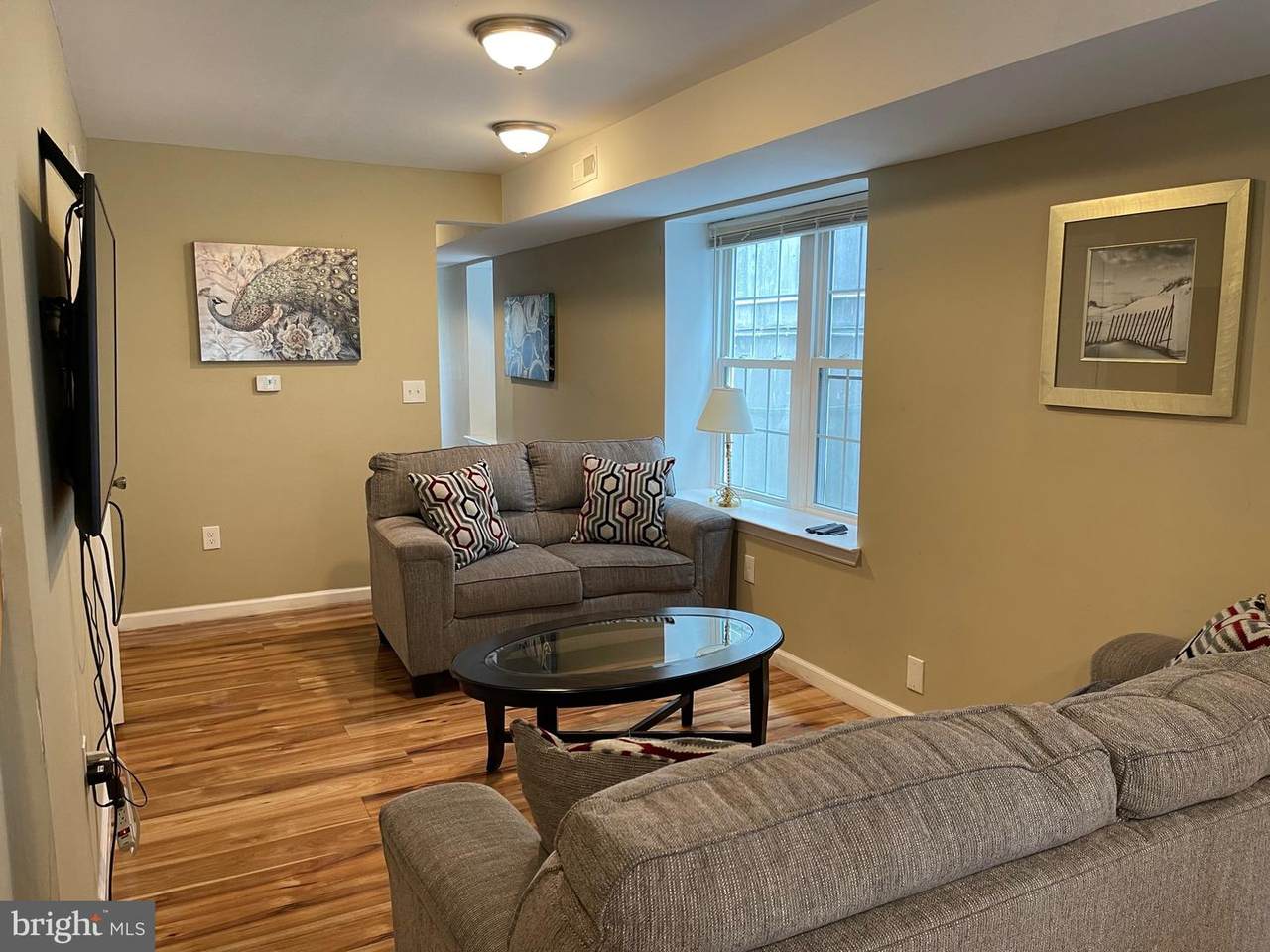 206 Arizona Avenue - Photo 1