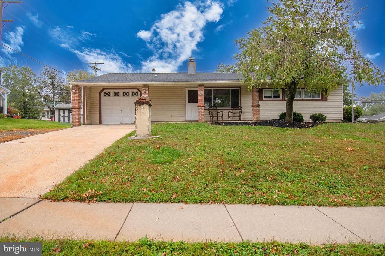 2 Thornyapple Lane - Photo 1