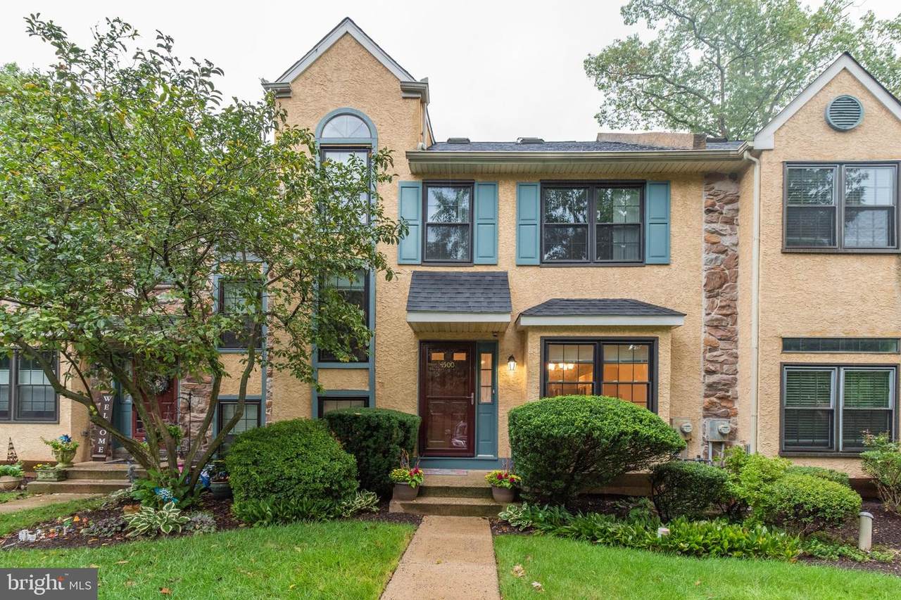 1500 Conifer - Photo 1