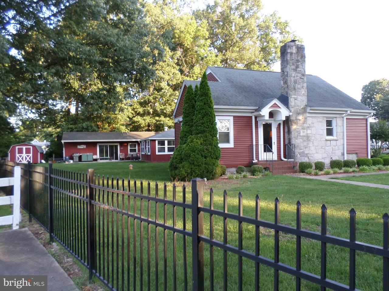 6 2ND Street - Photo 1