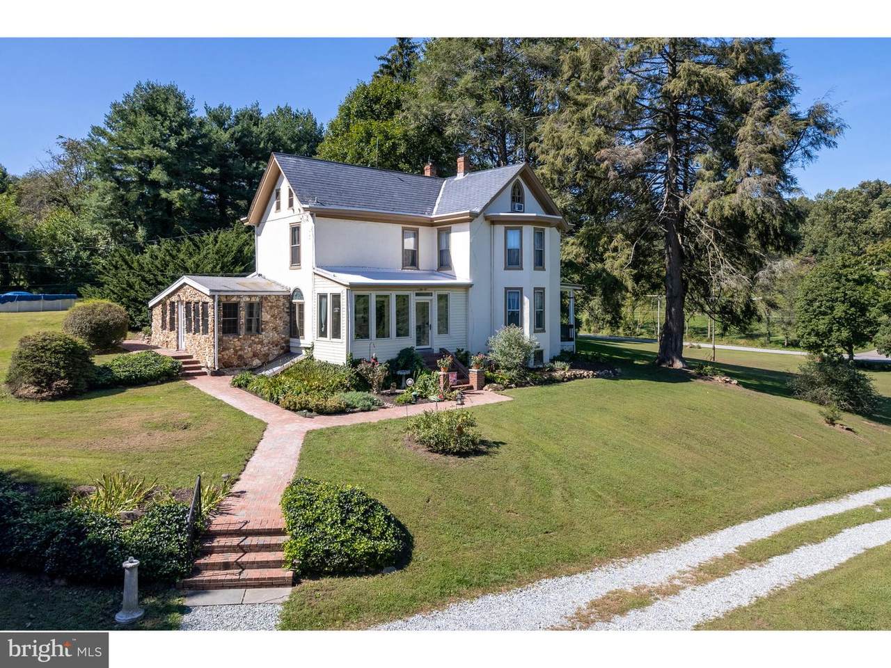 385 Saginaw Road - Photo 1
