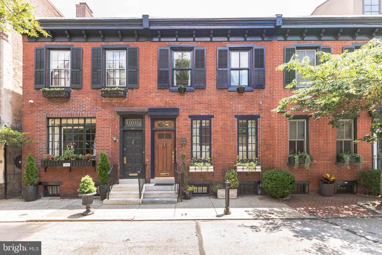 265 Van Pelt Street - Photo 1