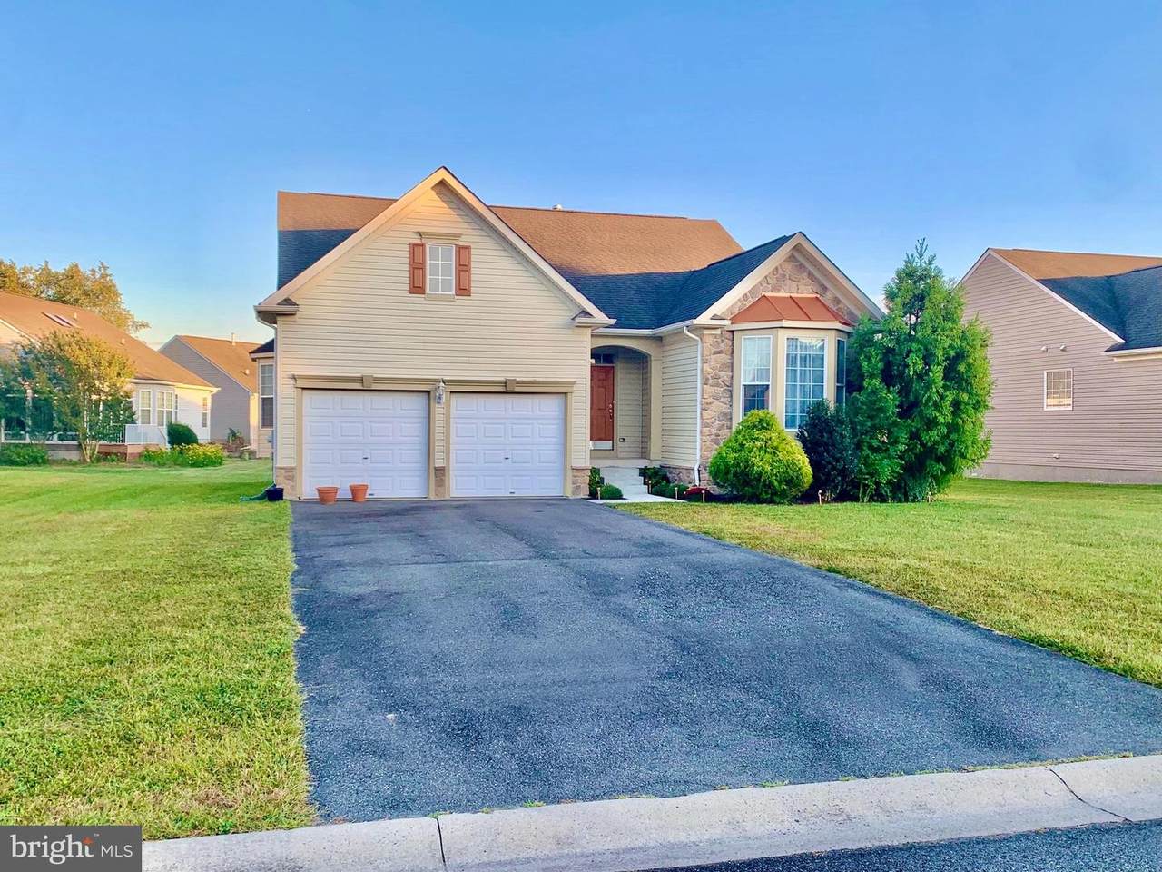 56 Meadow Lark Drive - Photo 1