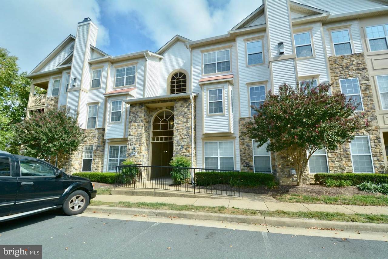 5947 Founders Hill Drive - Photo 1