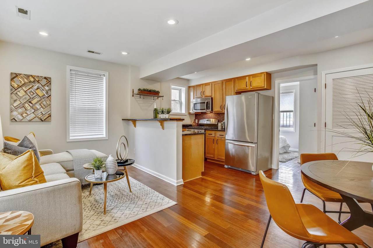 303 Seaton Place - Photo 1