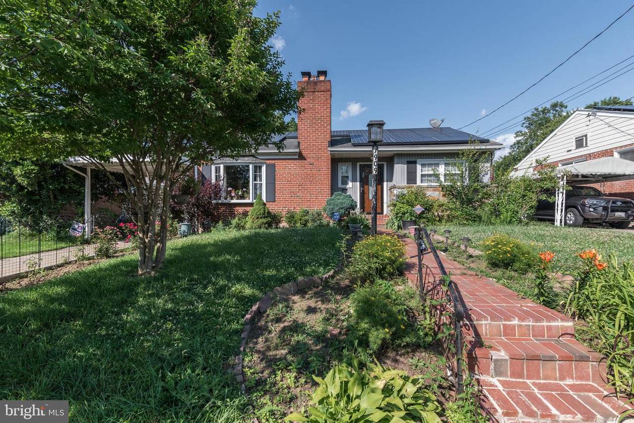 7909 Wildwood Drive - Photo 1