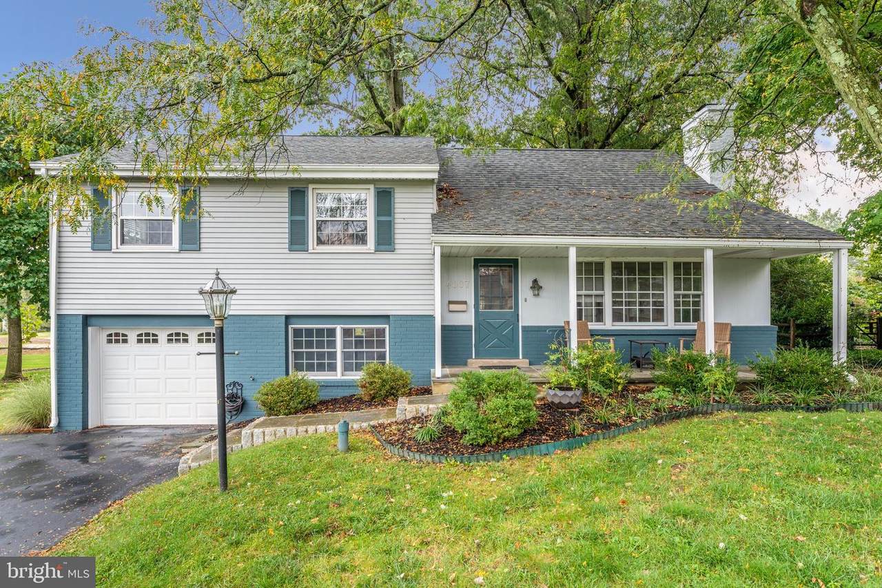 4007 Westaway Drive - Photo 1