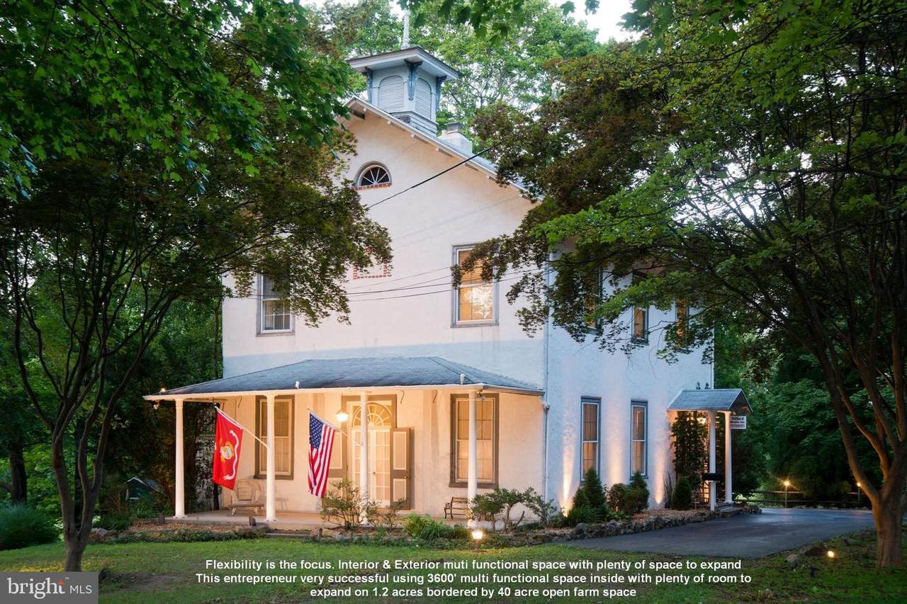 1131 Chester Road - Photo 1