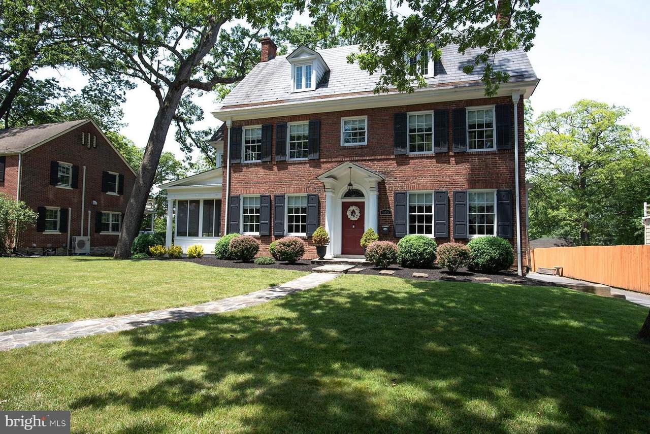 945 Forest Drive - Photo 1