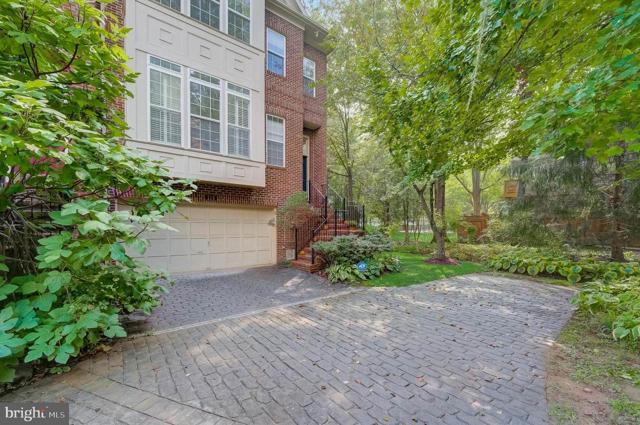 215 Halpine Walk Court - Photo 1