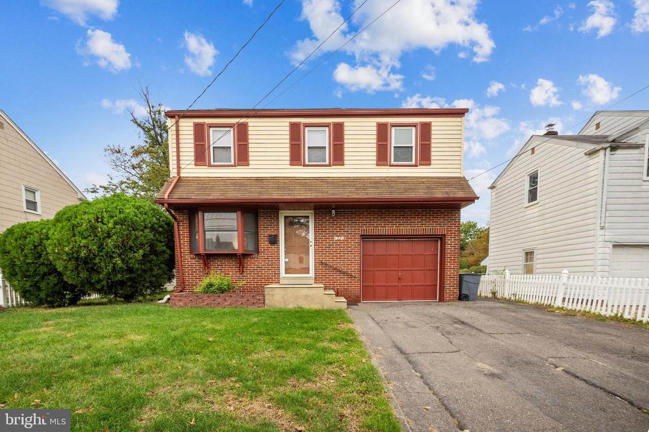 1521 49TH Street - Photo 1