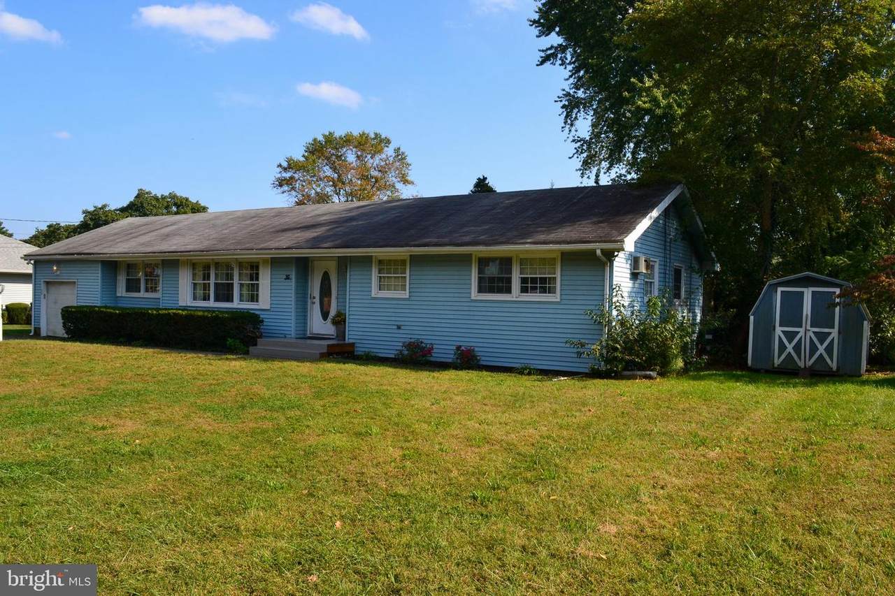 36 Woodcrest Avenue - Photo 1