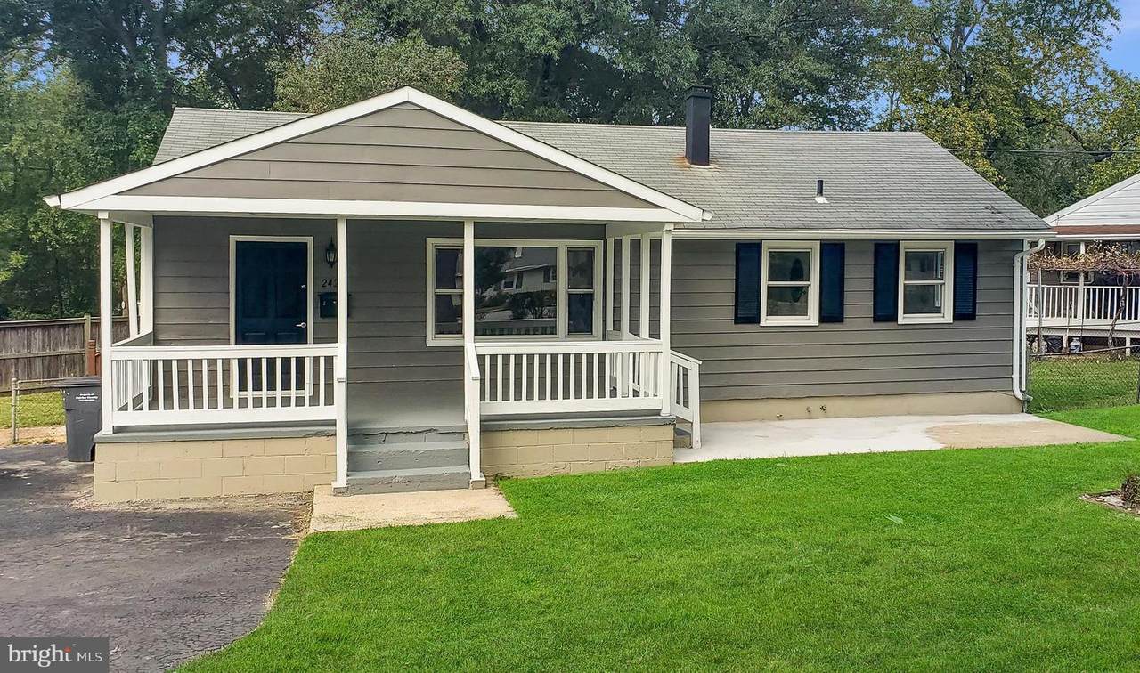 2424 Phillips Drive - Photo 1