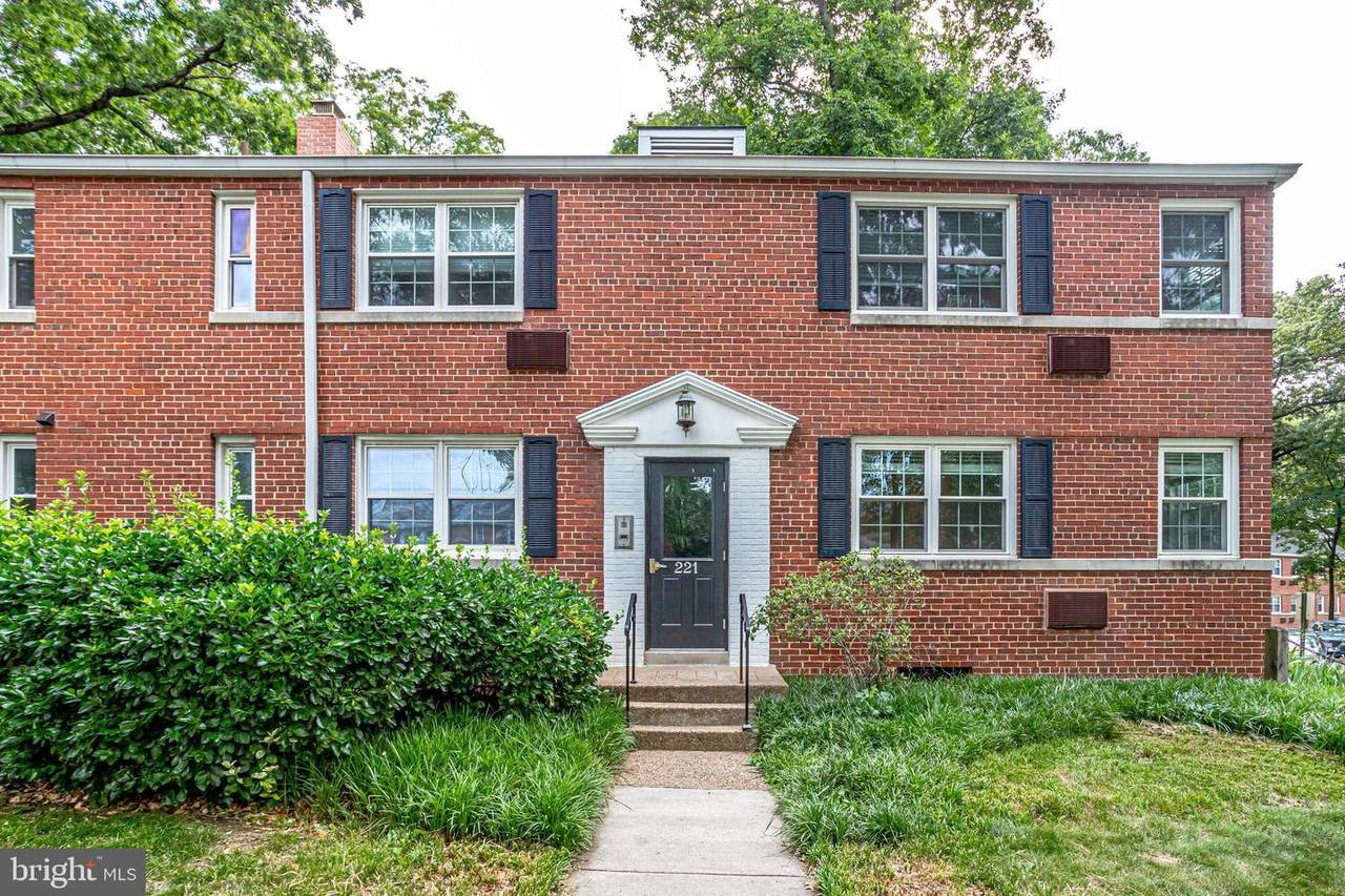 221 George Mason Drive - Photo 1