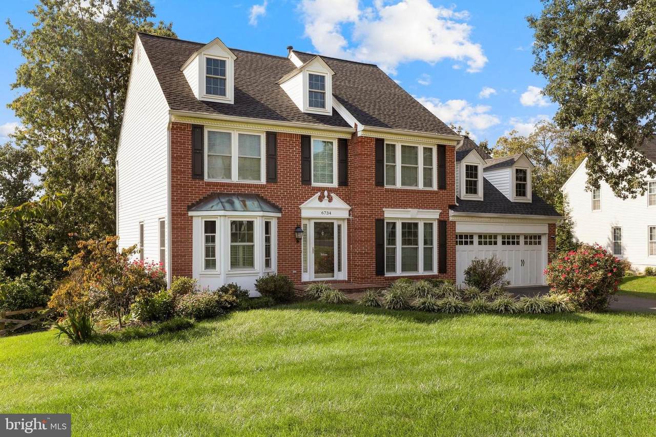 6734 Jade Post Lane - Photo 1