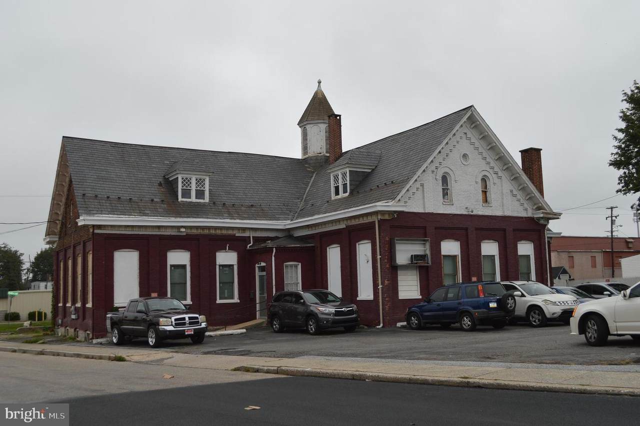 805 Prospect Street - Photo 1