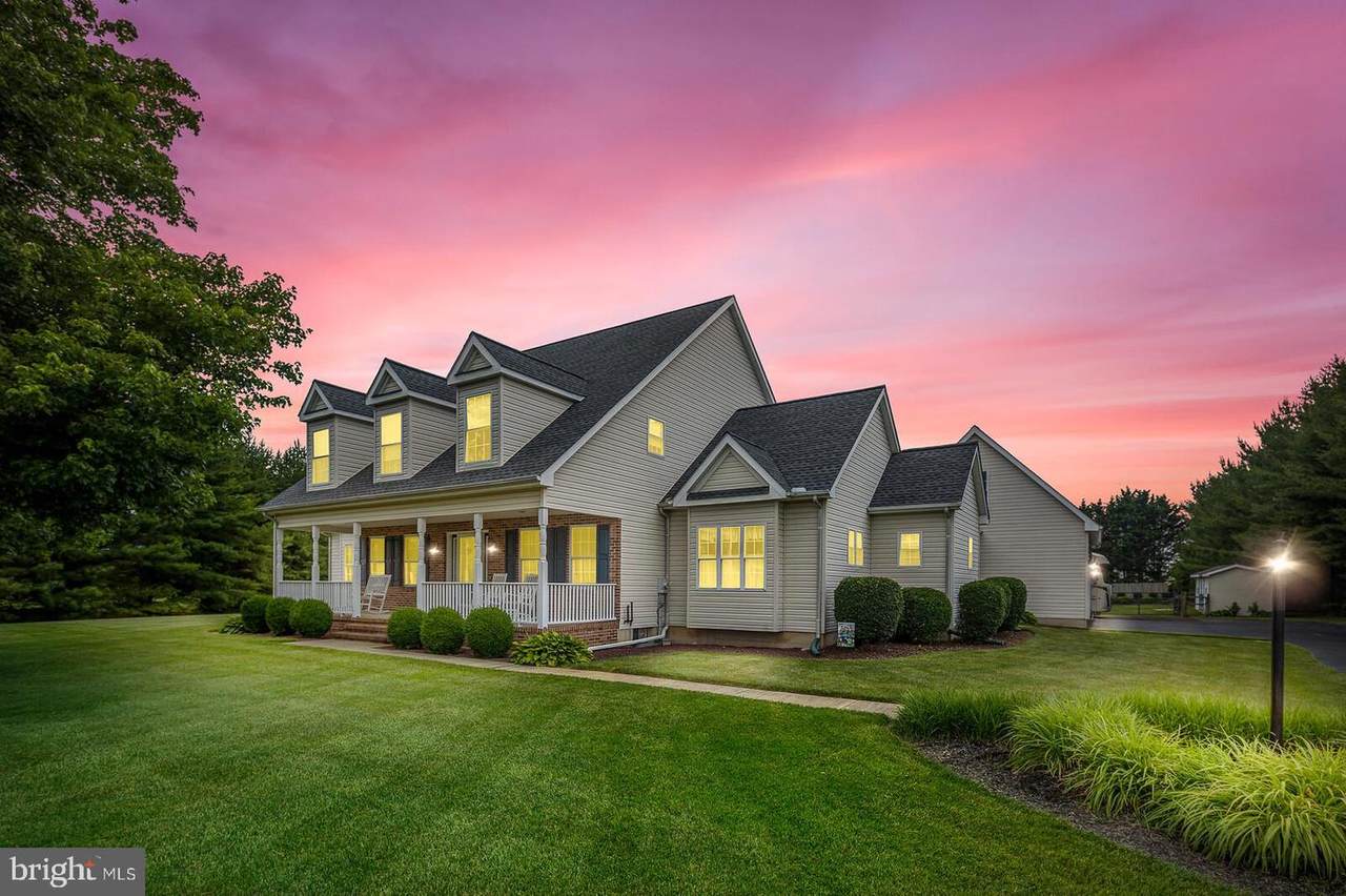 707 Spinnaker Street - Photo 1