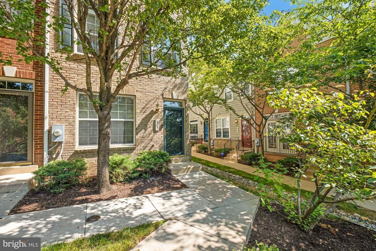 93 Danbury Street - Photo 1