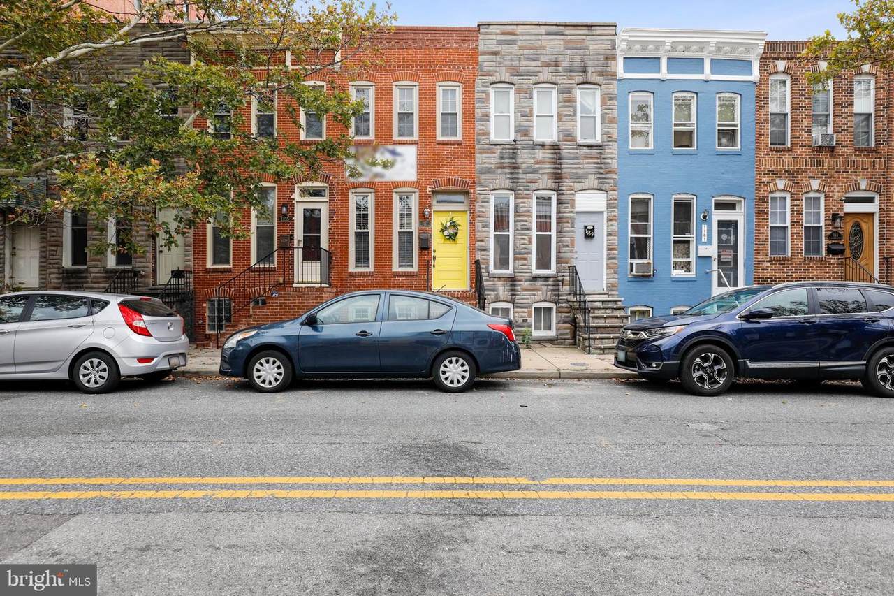 1157 Hamburg Street - Photo 1
