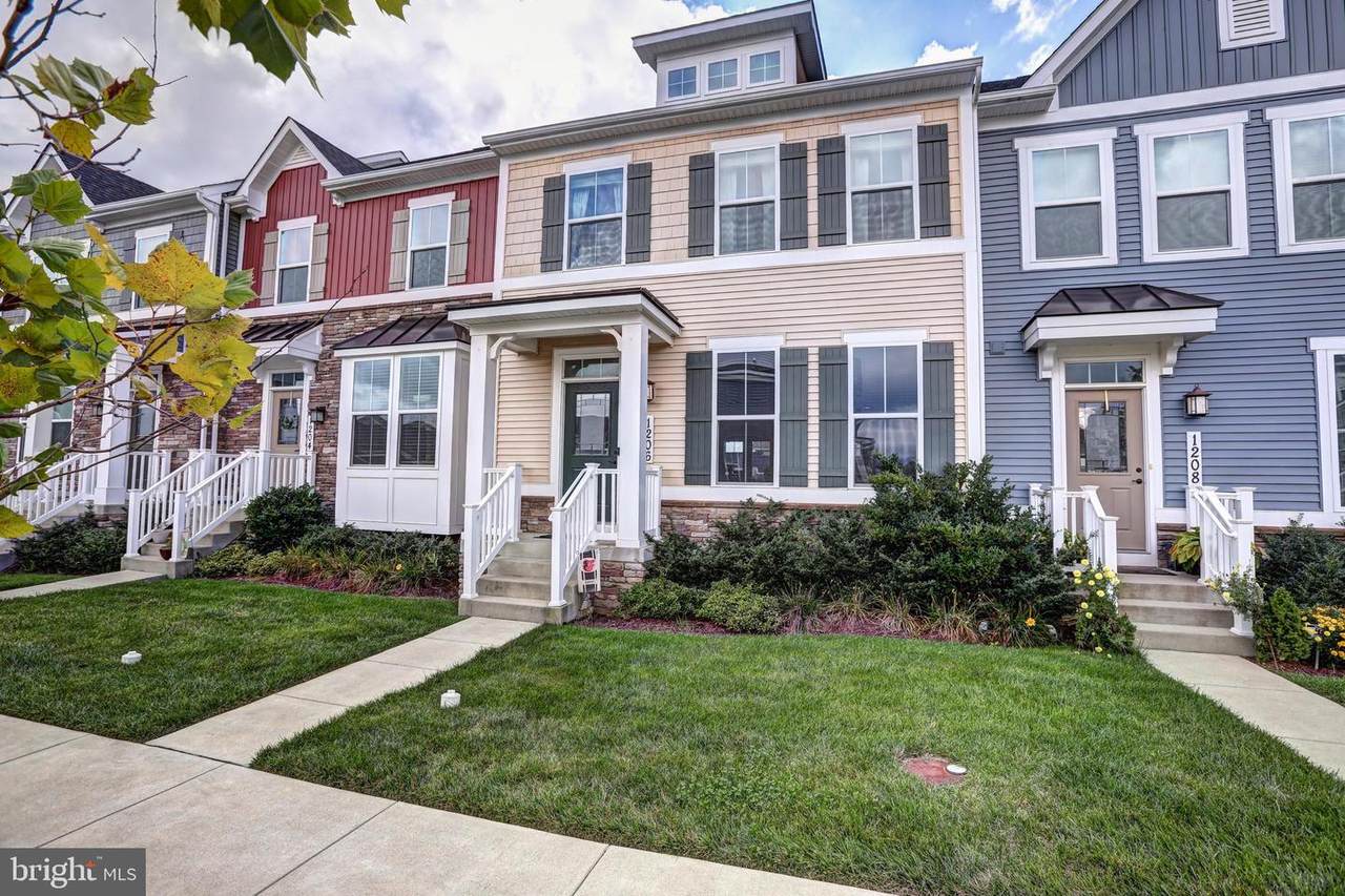 1206 Younkins Drive - Photo 1