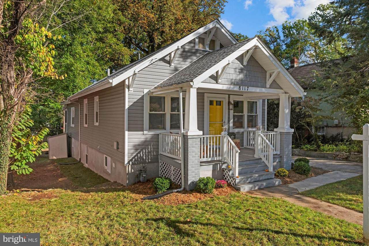 8117 Hartford Avenue - Photo 1