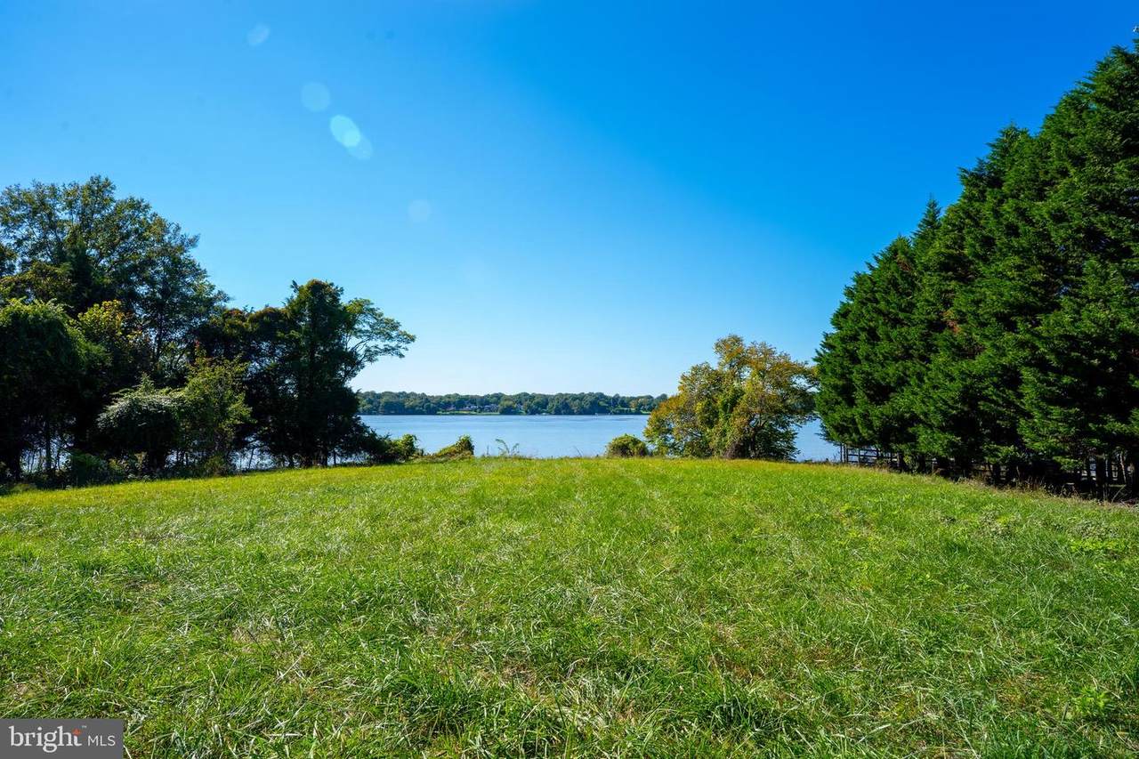 11403 Riverview Road - Photo 1