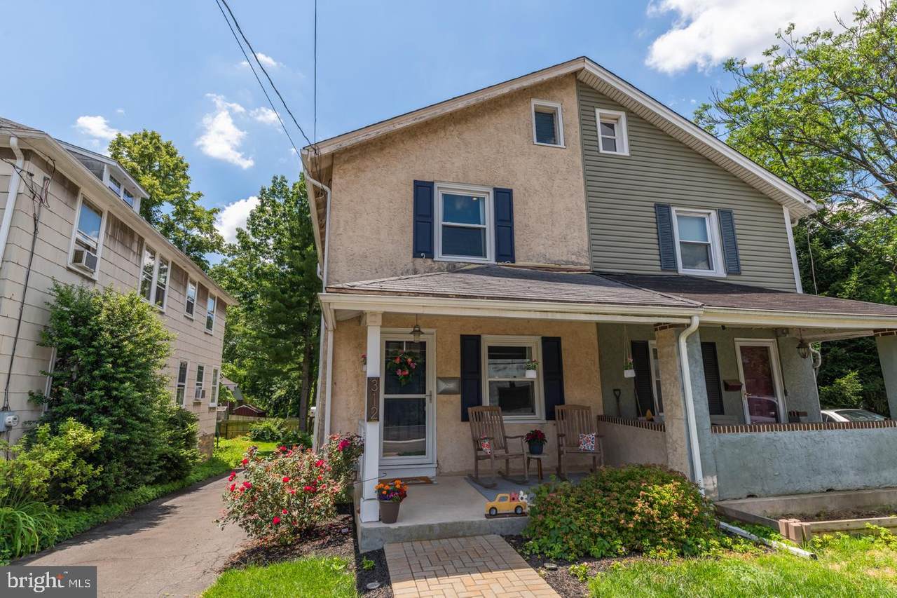 312 Glenside Avenue - Photo 1