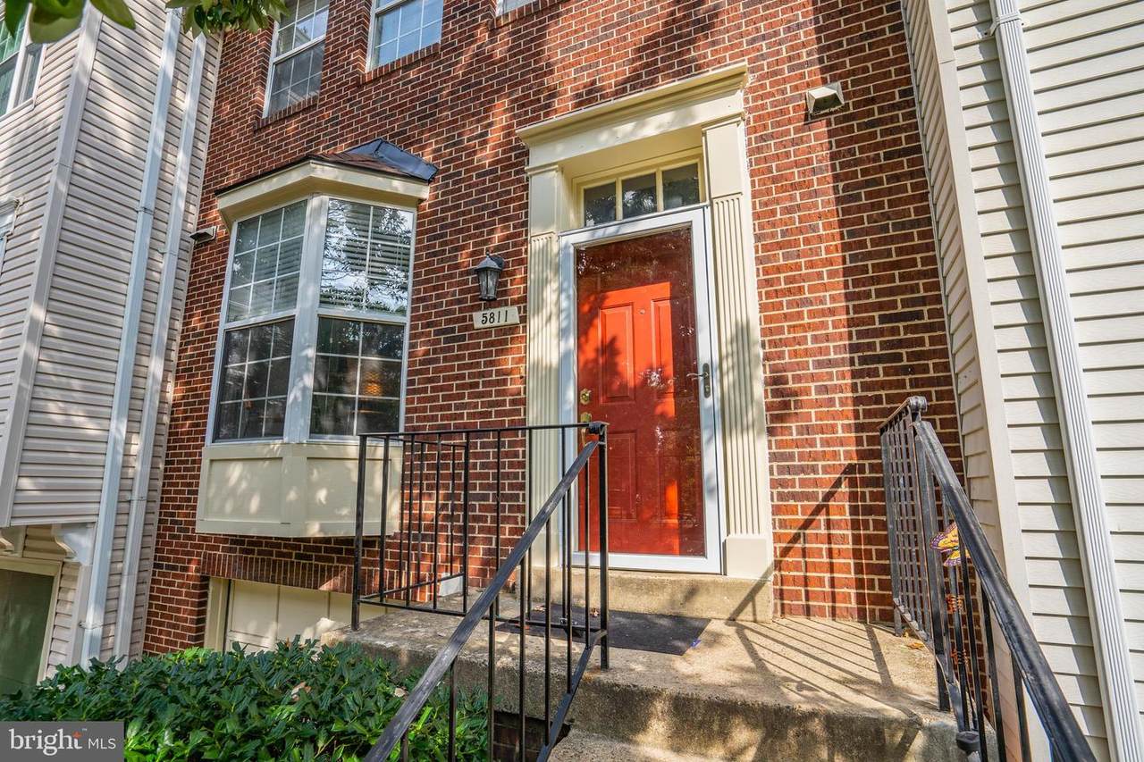 5811 Walden Commons Court - Photo 1
